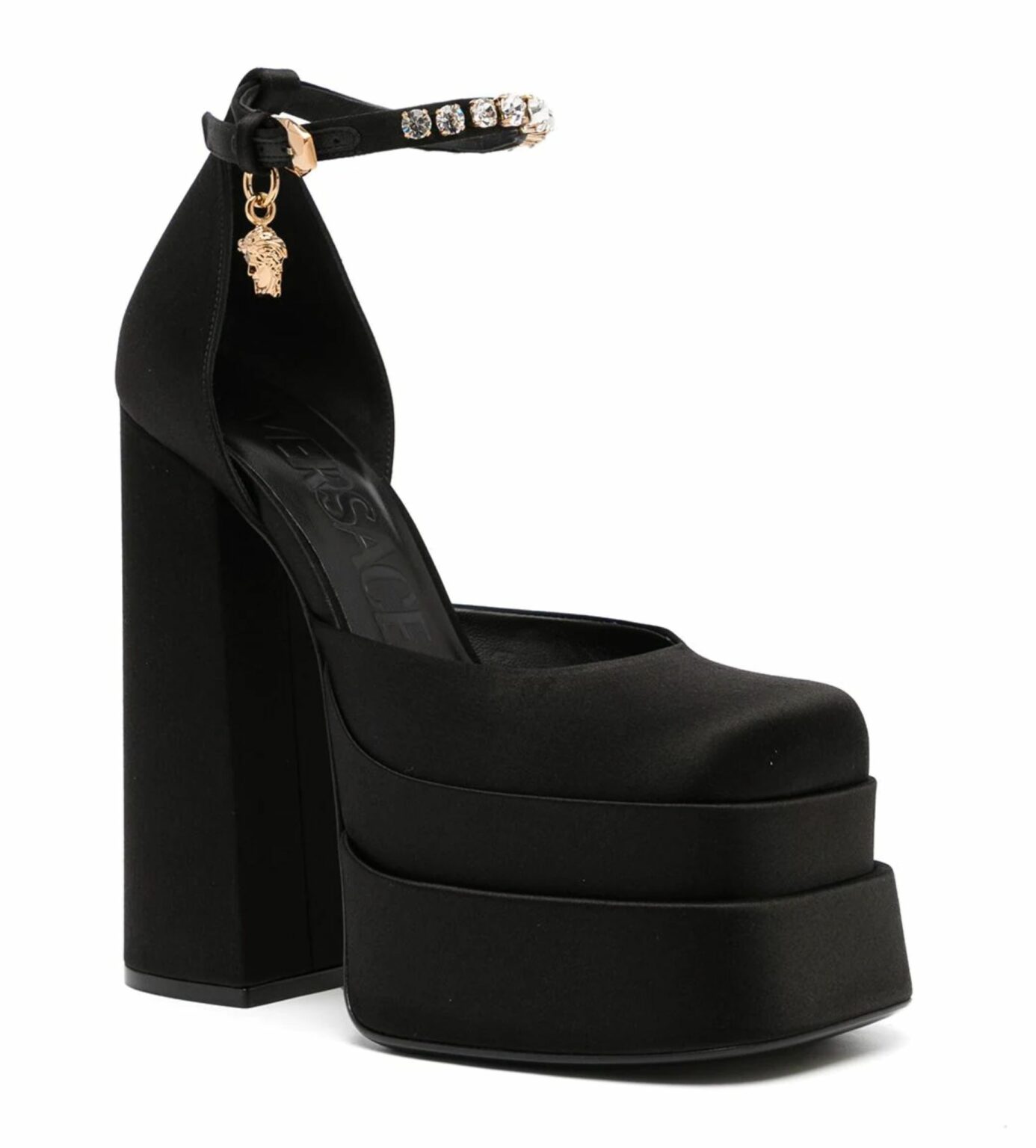 Anja Liesa - All things Designer High Heels